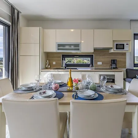 Sea View Bijeca Apartment Medulin